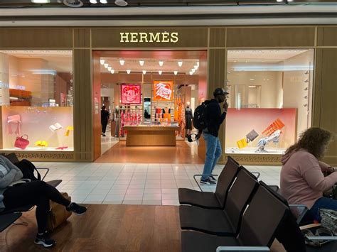 hermes london online.